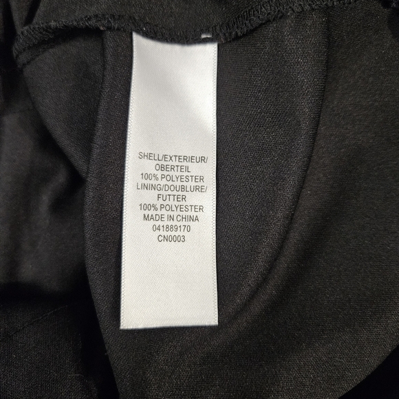 Adrianna Papell Flutter Chiffon Tiered Black One Shoulder Cocktail Dress - Picture 9 of 10